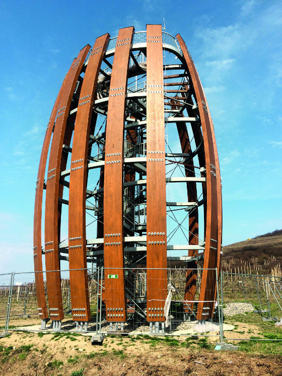 OSMO Ochranná olejová lazura na objektu Vyhlídková věž v Tokajíku u Prešova.
